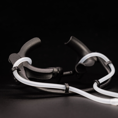 ISORETRACT – Orthodontic Mouth Retractor for Comfort & Isolation Engineered for maximum patient comfort with smooth, ergonomic edges that minimize soft tissue interference.